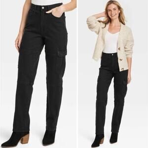 NWT Universal Thread High-Rise Cargo‎ Jeans